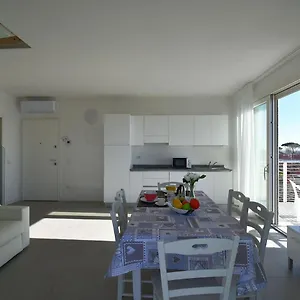 Al Molo - Porta Del Mar Sea View - Agenzia Cocal Apartment