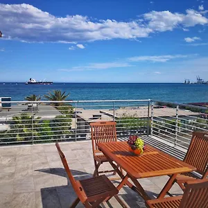 Deluxe Con Terrazza Sul Mare , Savona Italien